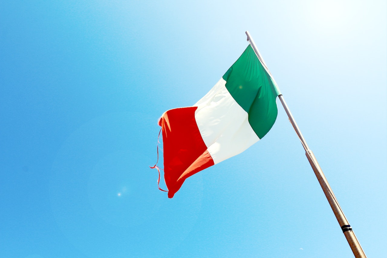 Nauka języka włoskiego – jak połączyć naukę z przyjemnością?
